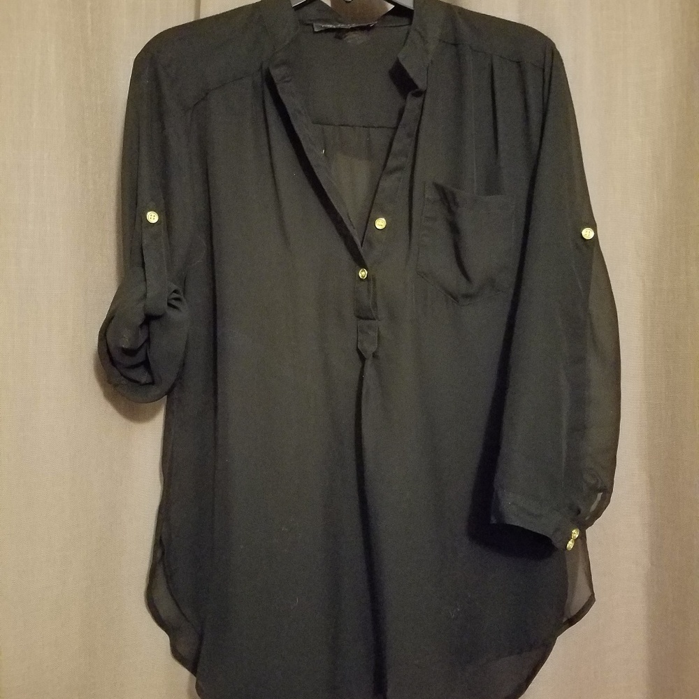 NWOT-Sheer blouse